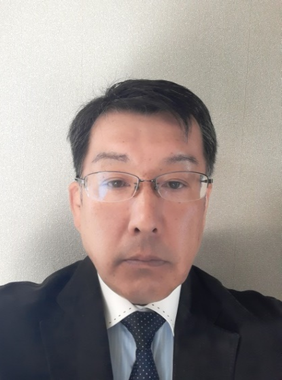 Tosatsuru Shuzo General Manager of Sales Promotion Department and Tokyo Branch Manager Iguchi Mitsuaki
