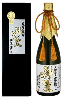 神圣 山田锦 纯米大吟酿 冰温贮藏