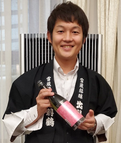 出羽鹤酒造 营业部 海外负责人 黑政昇平