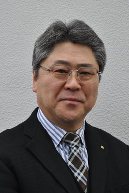 濱千鳥 董事長 新里 進